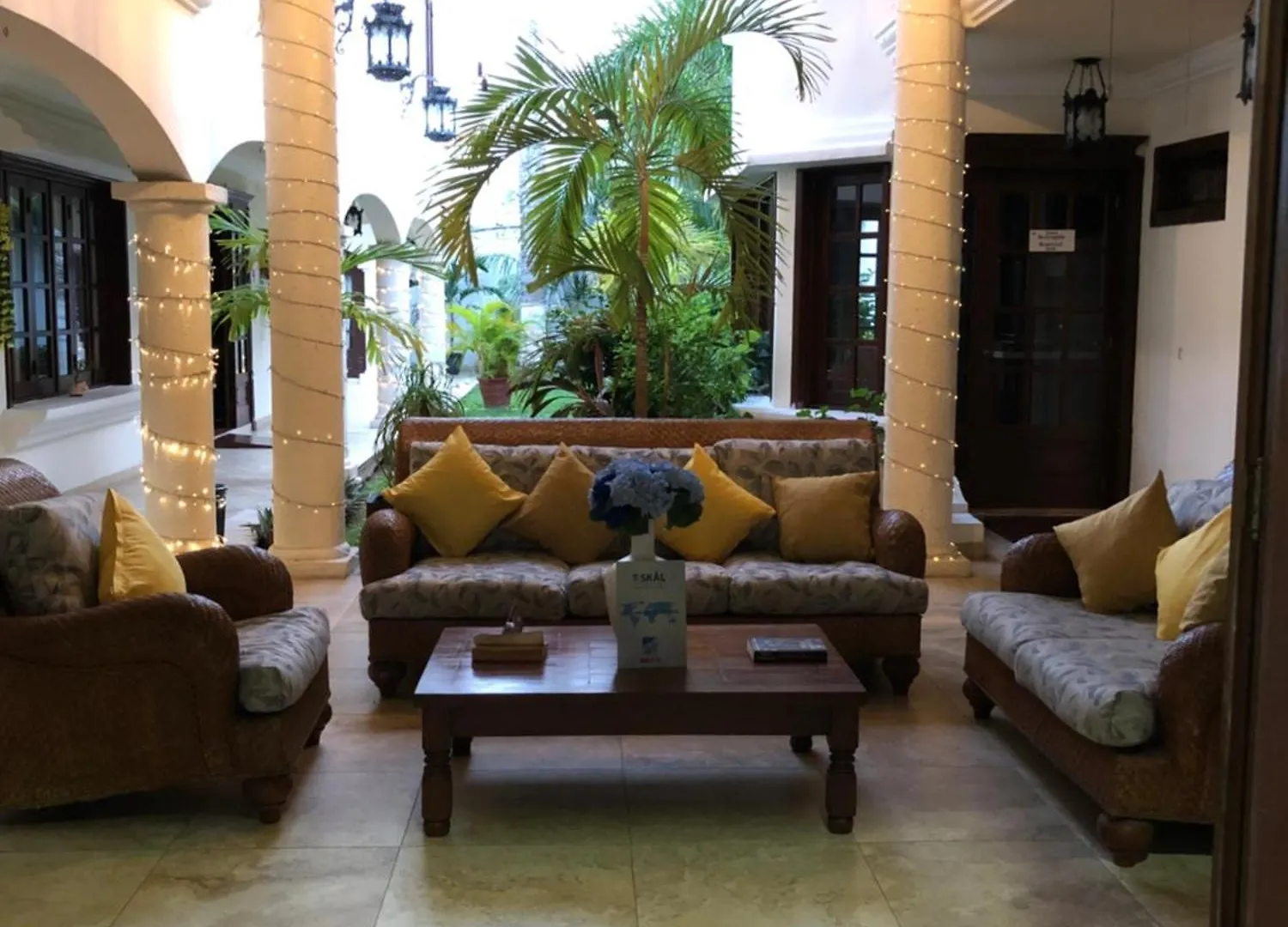 לינה וארוחת בוקר Hotel Boutique Villas Segovia קוזומל